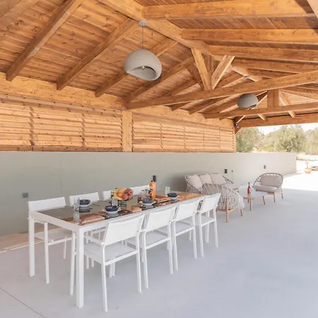 Casa Del Silencio Pasztída